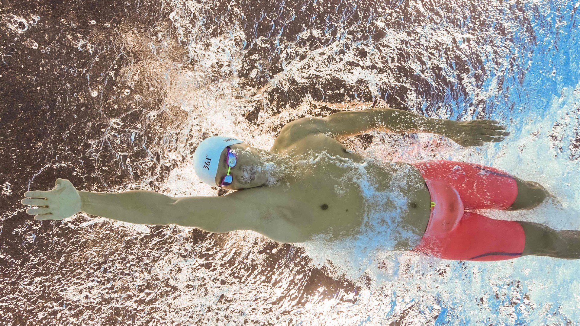 冰火两重天，2026世界杯揭幕战，冰岛绝杀芬兰，托纳利临场神调整缔造奇迹